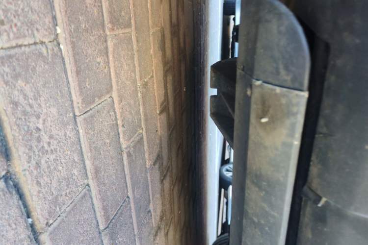 Used Land Rover Range Vogue  Chassis Front Left