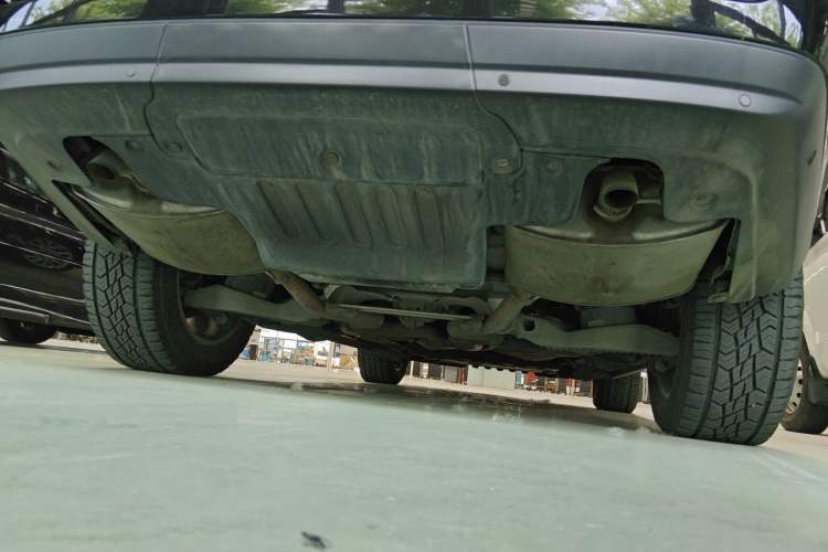 Used Land Rover Range Vogue 2014 3.0 V6 HSE U.S.-Spec Version Chassis Rear