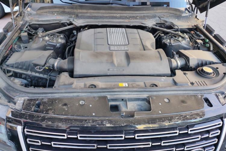 Used Land Rover Range Vogue  Engine Bay