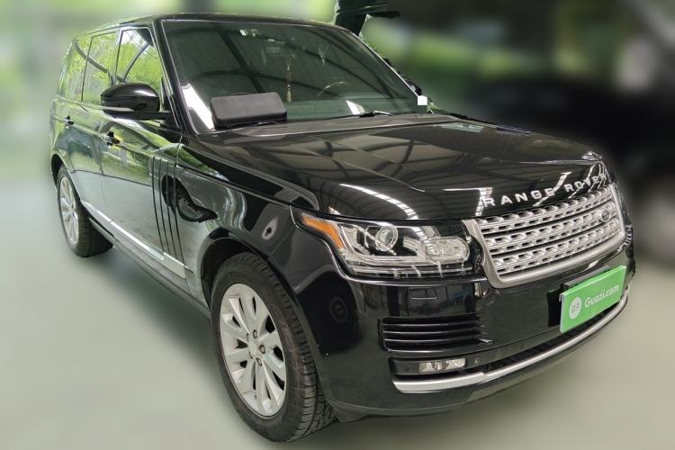 Used Land Rover Range Vogue 2014 3.0 V6 HSE U.S.-Spec Version Front Right 45 Deg