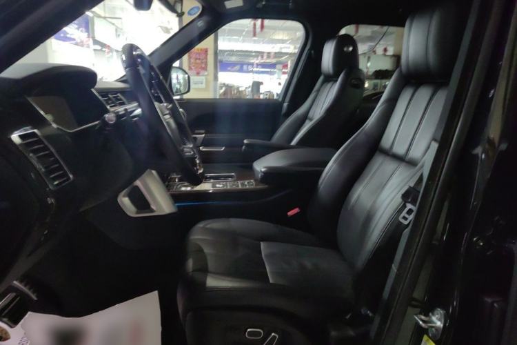 Used Land Rover Range Vogue  Left Front Seat