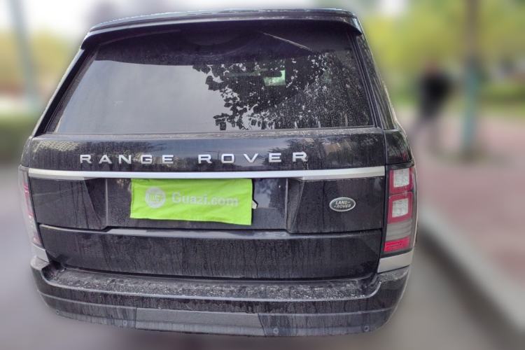 Used Land Rover Range Vogue 2014 3.0 V6 SC U.S.-Spec Version Rear