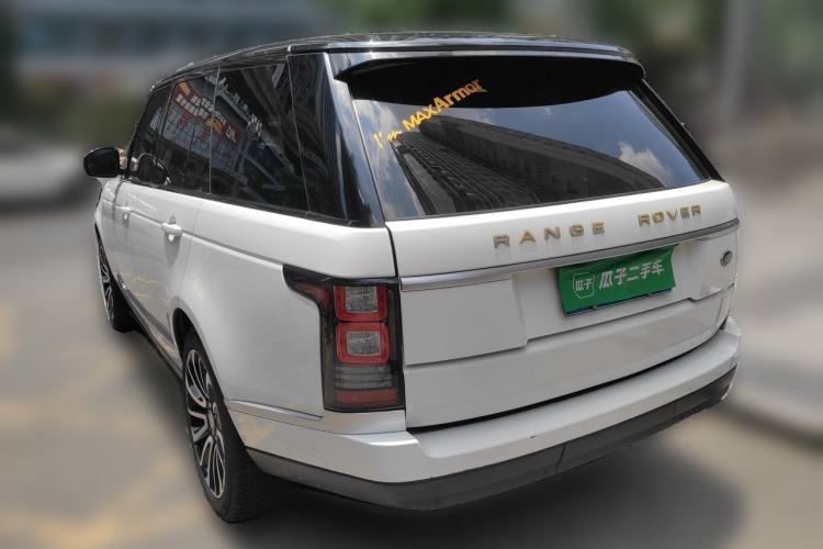 Used Land Rover Range Vogue 2014 3.0T Gasoline U.S.-Spec Executive Version – High-End Trim Rear Left 45 Deg