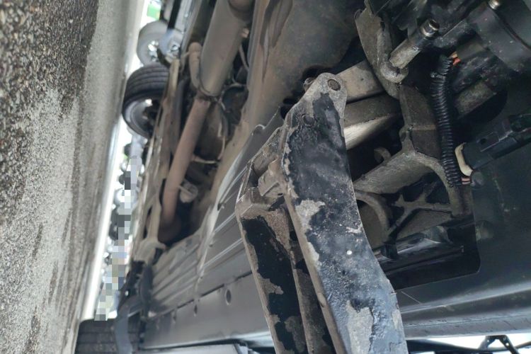 Used Land Rover Range Vogue 2015 3.0 V6 U.S.-Spec Executive Edition Chassis Rear Right