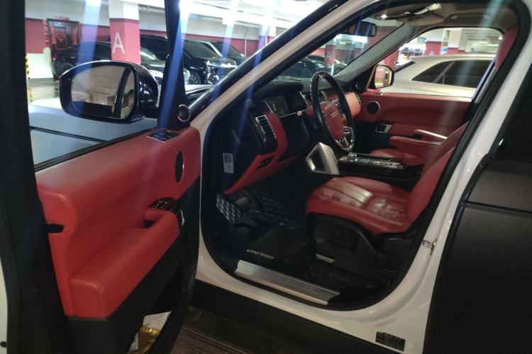 Used Land Rover Range Vogue 2015 3.0 TDV6 Vogue Driver Seat