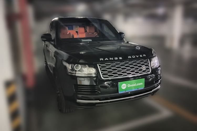 Used Land Rover Range Vogue 2015 3.0 V6 U.S.-Spec Executive Edition Front Right 45 Deg