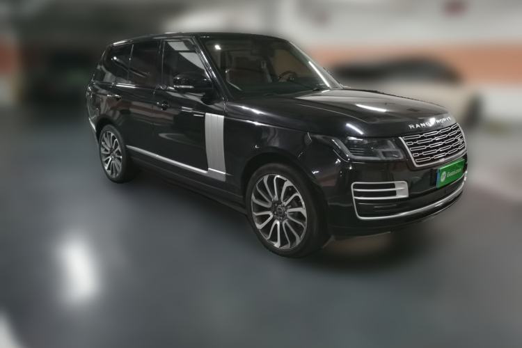 Used Land Rover Range Vogue 2015 3.0 TDV6 Vogue Front Right 45 Deg