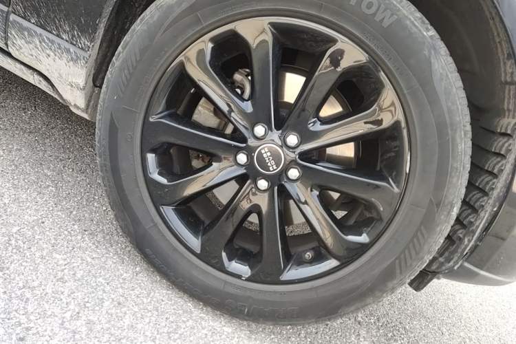 Used Land Rover Range Vogue 2015 3.0T V6 Gasoline U.S.-Spec Executive Edition Right Front Wheel Hub