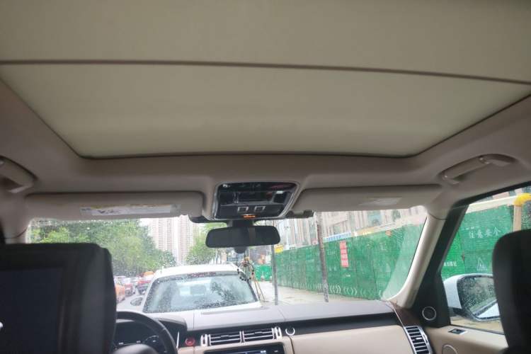 Used Land Rover Range Vogue 2015 3.0 V6 SC Vogue Headliner