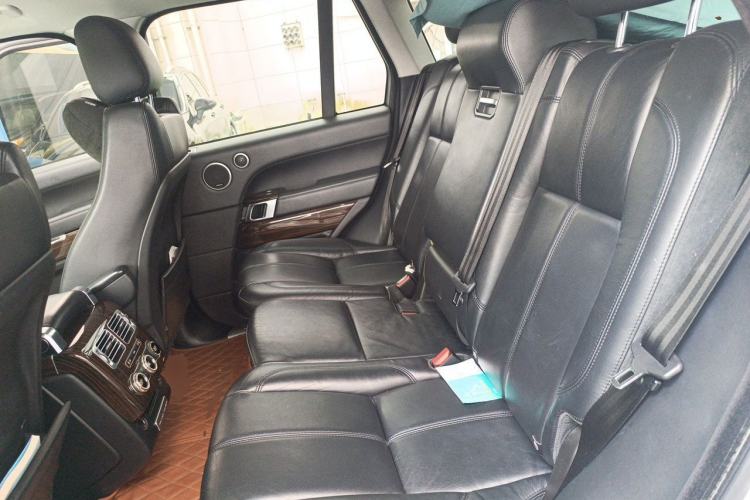 Used Land Rover Range Vogue  Left Rear Seat