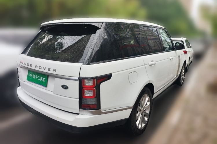 Used Land Rover Range Vogue 2015 3.0 V6 SC Vogue Rear Right 45 Deg