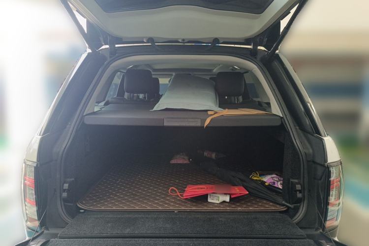 Used Land Rover Range Vogue  Trunk