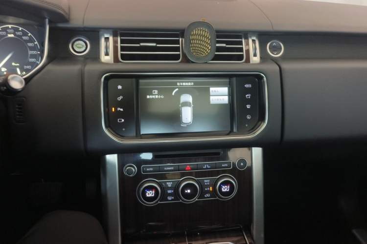 Used Land Rover Range Vogue 2016 3.0T Gasoline Parallel Import Audio And AC Panel