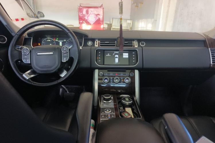 Used Land Rover Range Vogue 2016 3.0T Gasoline Parallel Import Center Console