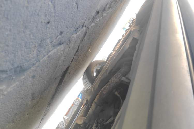Used Land Rover Range Vogue  Chassis Rear Left