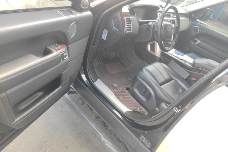 Used Land Rover Range Vogue  Driver Seat