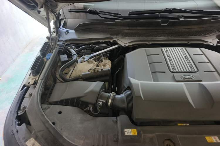 Used Land Rover Range Vogue 2016 3.0T Gasoline Parallel Import Engine Bay Right