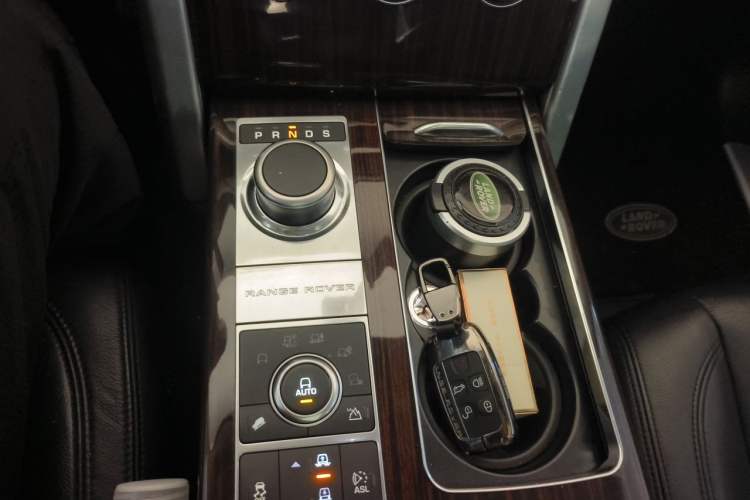 Used Land Rover Range Vogue 2016 3.0T Gasoline Parallel Import Gear Lever
