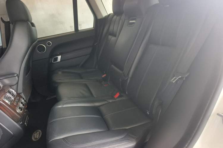 Used Land Rover Range Vogue 2016 3.0T Gasoline Parallel Import Left Rear Seat
