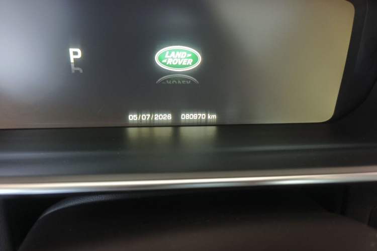 Used Land Rover Range Vogue 2016 3.0T Gasoline Parallel Import Odometer Close Up