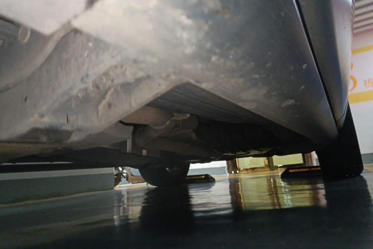 Used Land Rover Range Vogue  Chassis Front Left