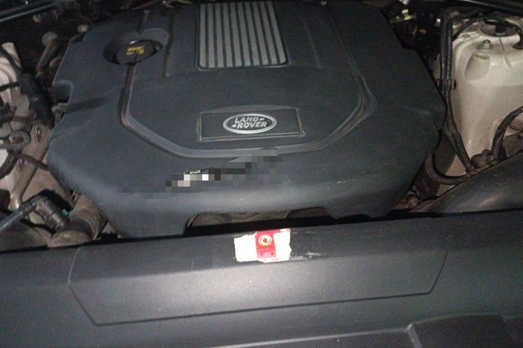 Used Land Rover Range Vogue  Engine Bay
