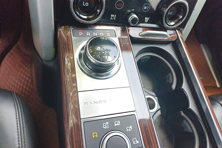 Used Land Rover Range Vogue 2016 3.0T Gasoline HSE U.S. Specification Gear Lever