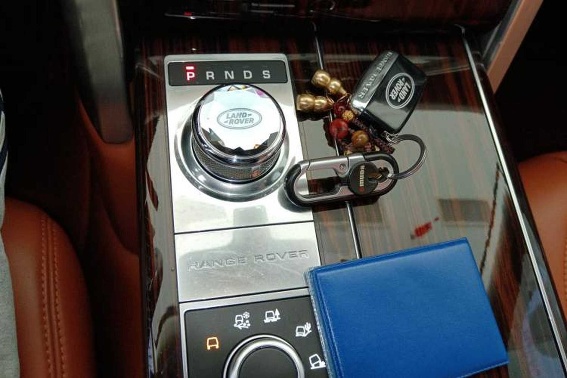 Used Land Rover Range Vogue 2016 3.0T Gasoline HSE U.S. Specification Gear Lever