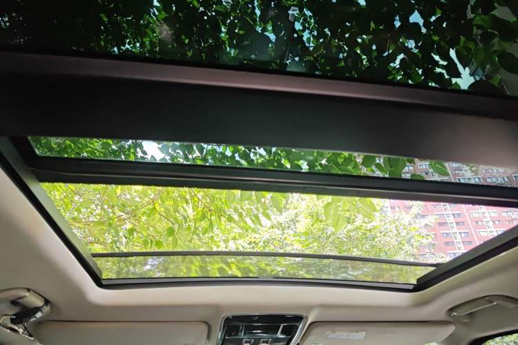 Used Land Rover Range Vogue  Headliner