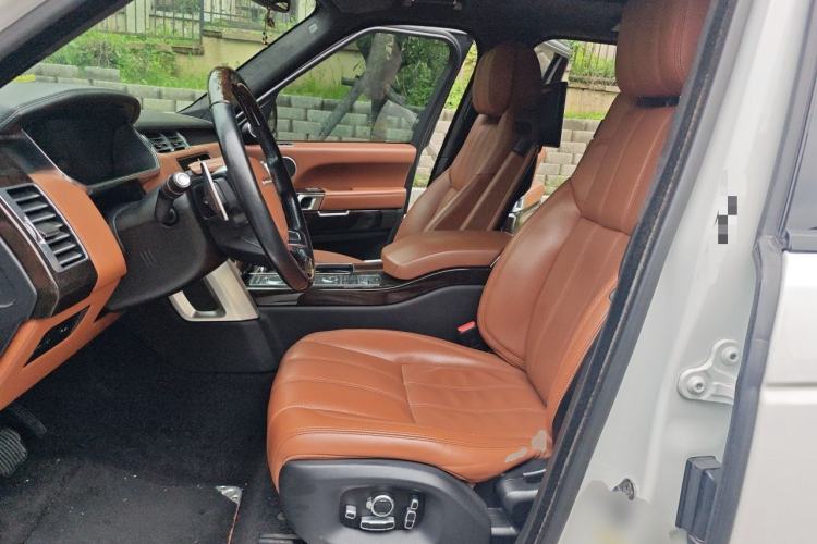 Used Land Rover Range Vogue 2016 3.0 V6 SC Vogue Left Front Seat