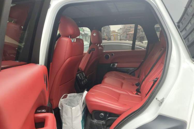 Used Land Rover Range Vogue  Left Rear Seat