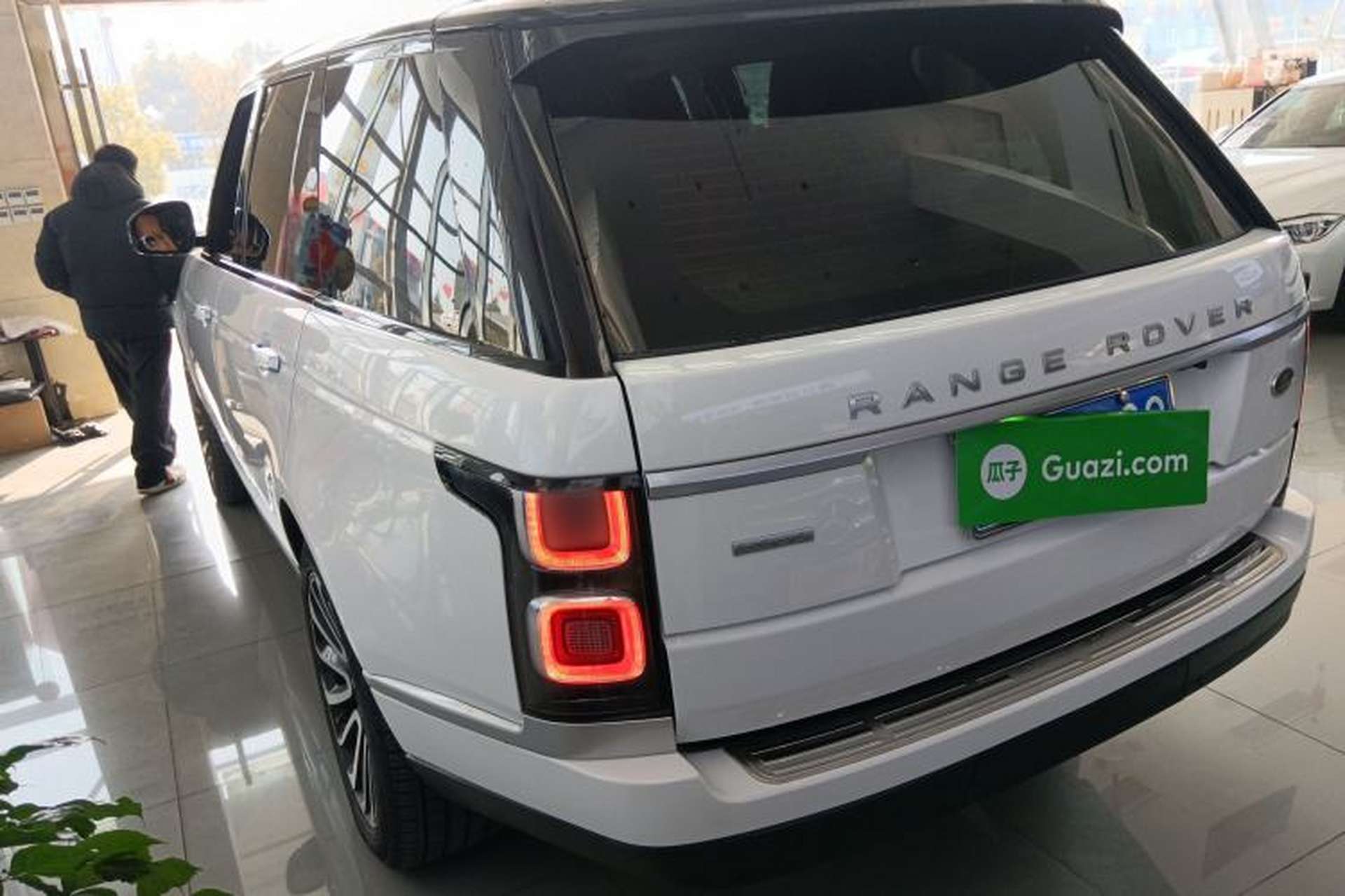 Used Land Rover Range Vogue 2016 3.0T Gasoline HSE U.S. Specification Rear Left 45 Deg