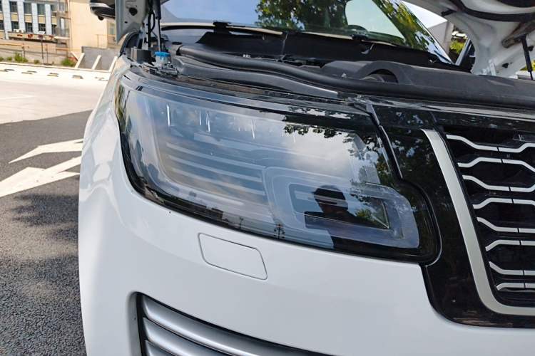Used Land Rover Range Vogue 2016 3.0T Gasoline HSE U.S. Specification Right Front Headlight