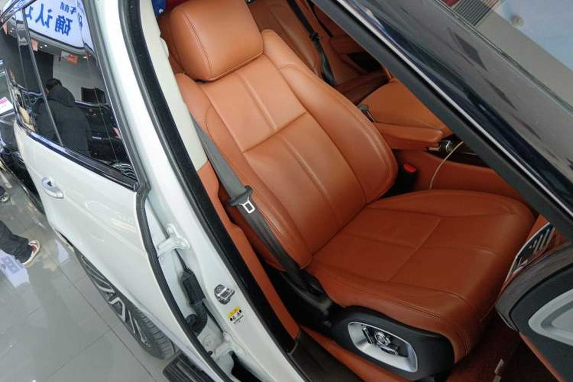 Used Land Rover Range Vogue 2016 3.0T Gasoline HSE U.S. Specification Right Front Seat