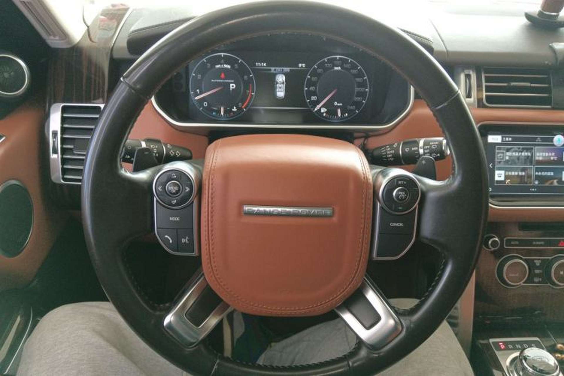 Used Land Rover Range Vogue 2016 3.0T Gasoline HSE U.S. Specification Steering Wheel