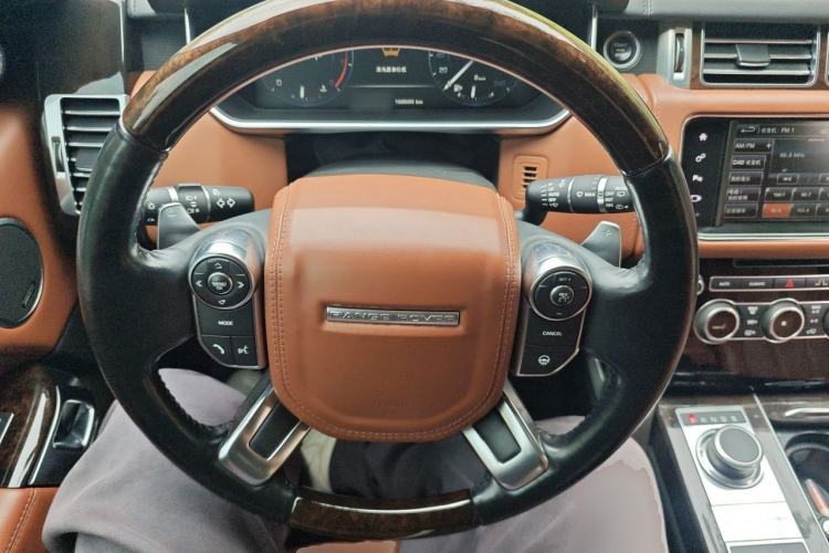 Used Land Rover Range Vogue 2016 3.0 V6 SC Vogue Steering Wheel