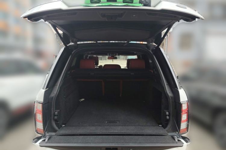 Used Land Rover Range Vogue  Trunk