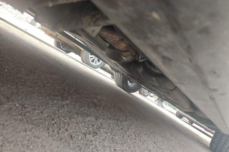 Used Land Rover Range Vogue  Chassis Front Left