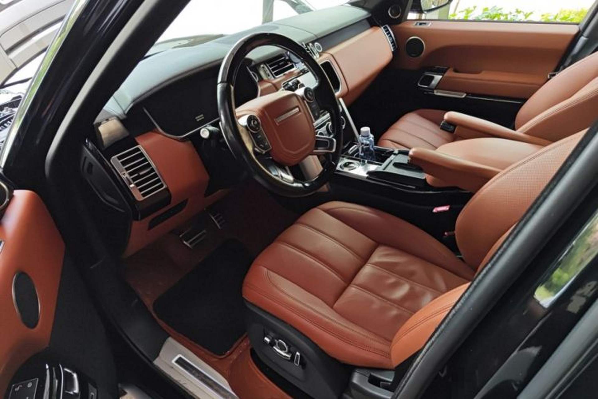 Used Land Rover Range Vogue 2017 3.0T TDV6 HSE Driver Seat
