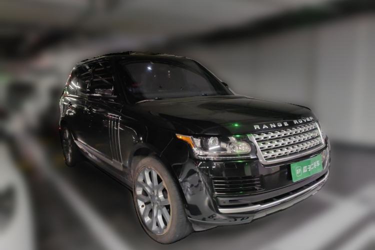 Used Land Rover Range Vogue 2017 3.0T TDV6 HSE Front Right 45 Deg