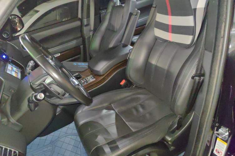 Used Land Rover Range Vogue 2017 3.0T TDV6 HSE Left Front Seat