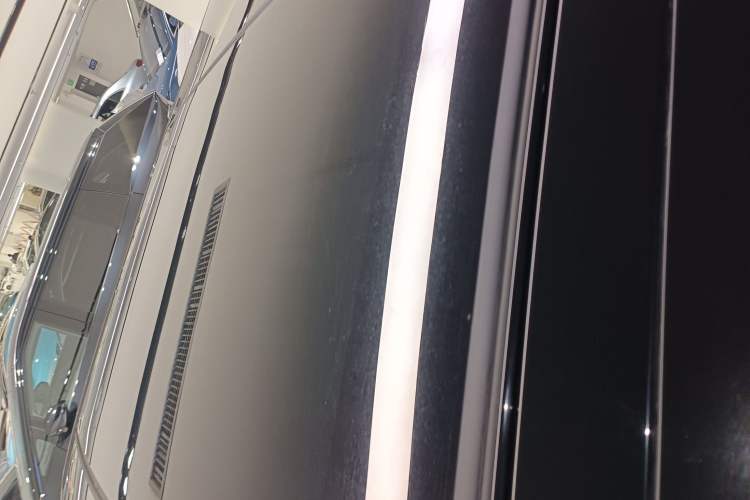 Used Land Rover Range Vogue 2017 3.0T Gasoline HSE Middle East Roof