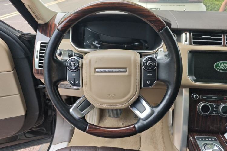 Used Land Rover Range Vogue 2017 3.0T Gasoline HSE U.S. Specification Steering Wheel