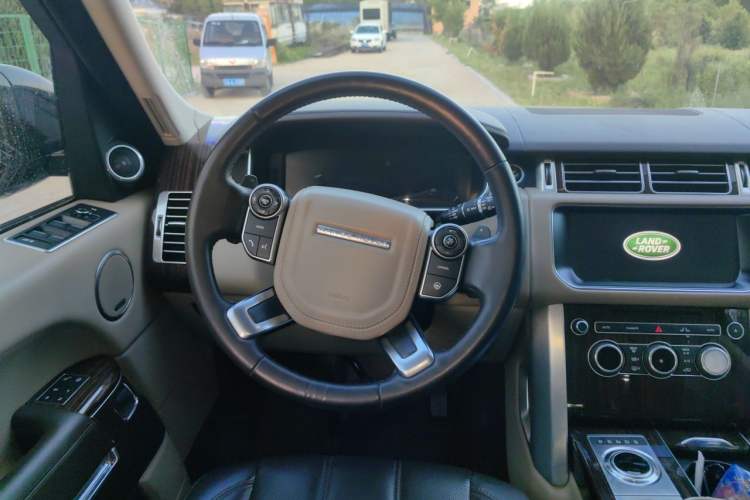 Used Land Rover Range Vogue  Steering Wheel