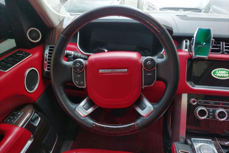 Used Land Rover Range Vogue 2017 3.0T TDV6 HSE Steering Wheel