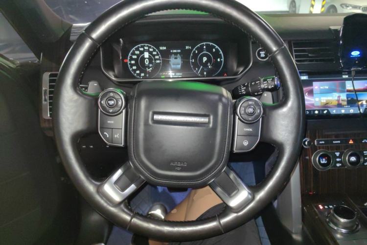 Used Land Rover Range Vogue 2017 3.0T TDV6 HSE Steering Wheel