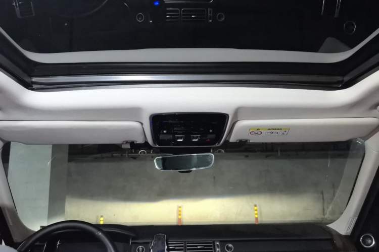 Used Land Rover Range Vogue  Headliner