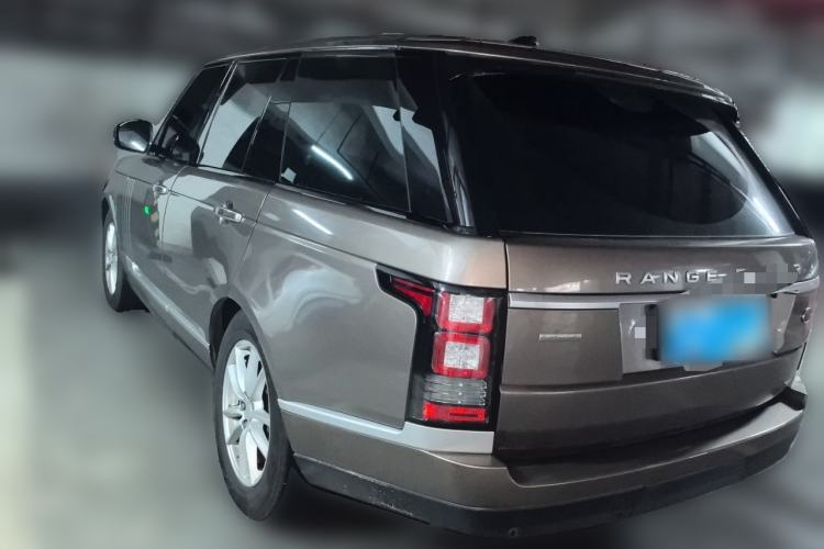 Used Land Rover Range Vogue  Rear Left 45 Deg