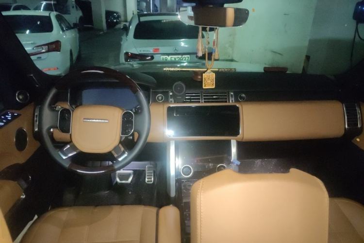 Used Land Rover Range Vogue 2017 3.0T Gasoline HSE U.S. Specification Center Console