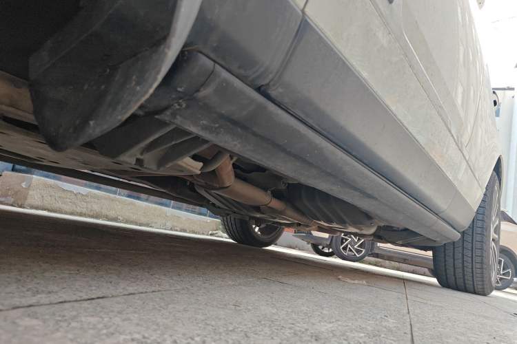 Used Land Rover Range Vogue  Chassis Front Left